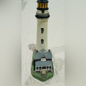 SPOONTIQUES St. Simon’s Island Limited Edition Lighthouse